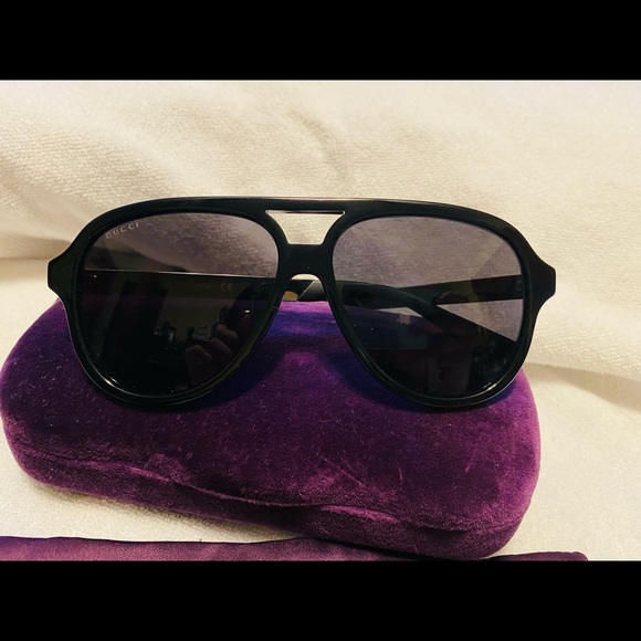 GUCCI SUNGLASSES - Picture 8 of 9